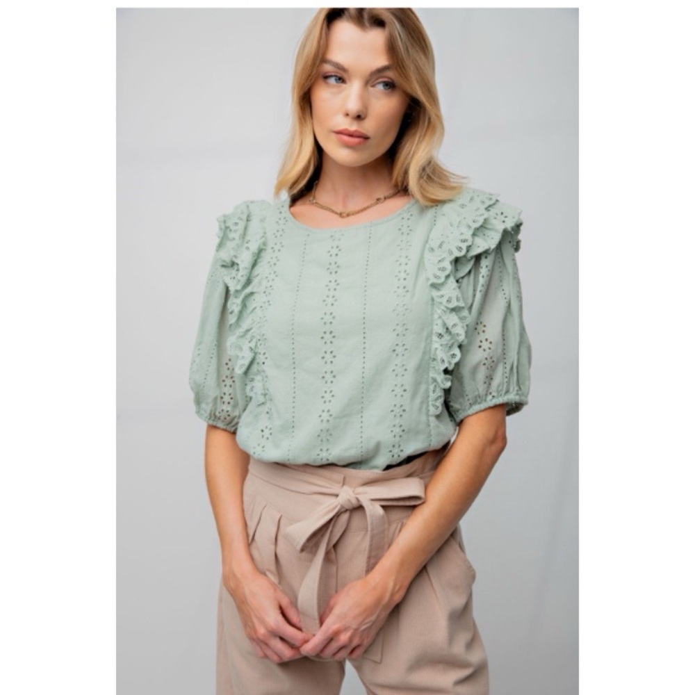 NWT Easel Los Angeles Ruffled Mint Blouse